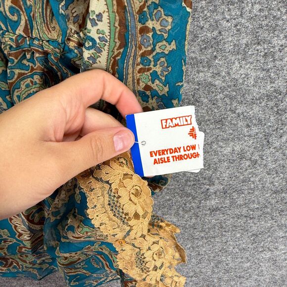 New Zoey Beth Blouse Women 2X Plus Blue Paisley V-Neck Tasseled Long Sleeve - Picture 4 of 7